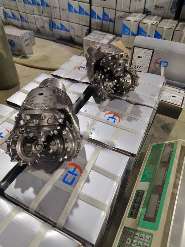 Hole Drilling Tri Cone Bits , HDD Horizontal Drill Bit For Oil Field